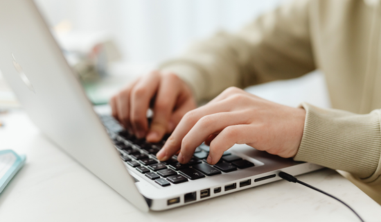 NotebookLM AI research assistant organizing PDFs, Google Docs, YouTube videos, and study materials.